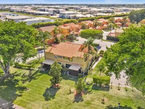 19982 Villa Lante Place Boca Raton FL 33434