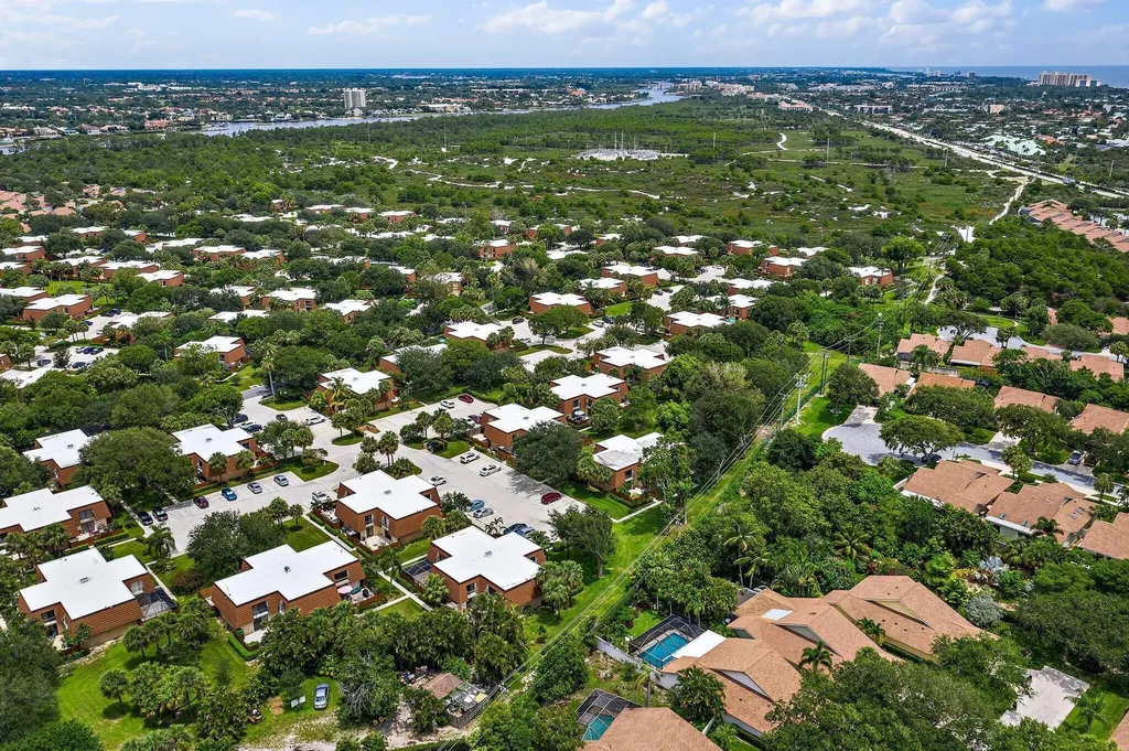 3052 30th Court Jupiter FL 33477