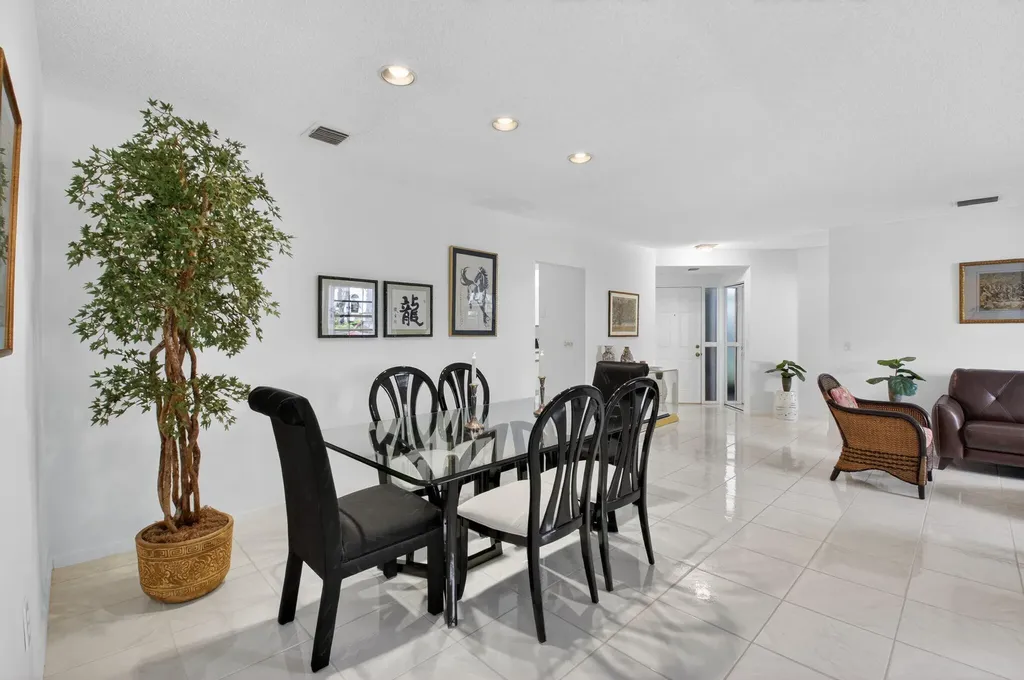 5226 Europa Drive Boynton Beach FL 33437