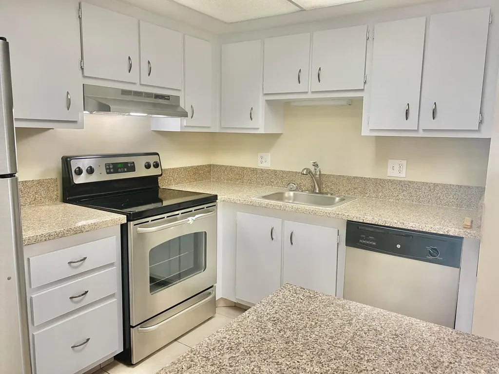 4325 Oak Terrace Drive Greenacres FL 33463