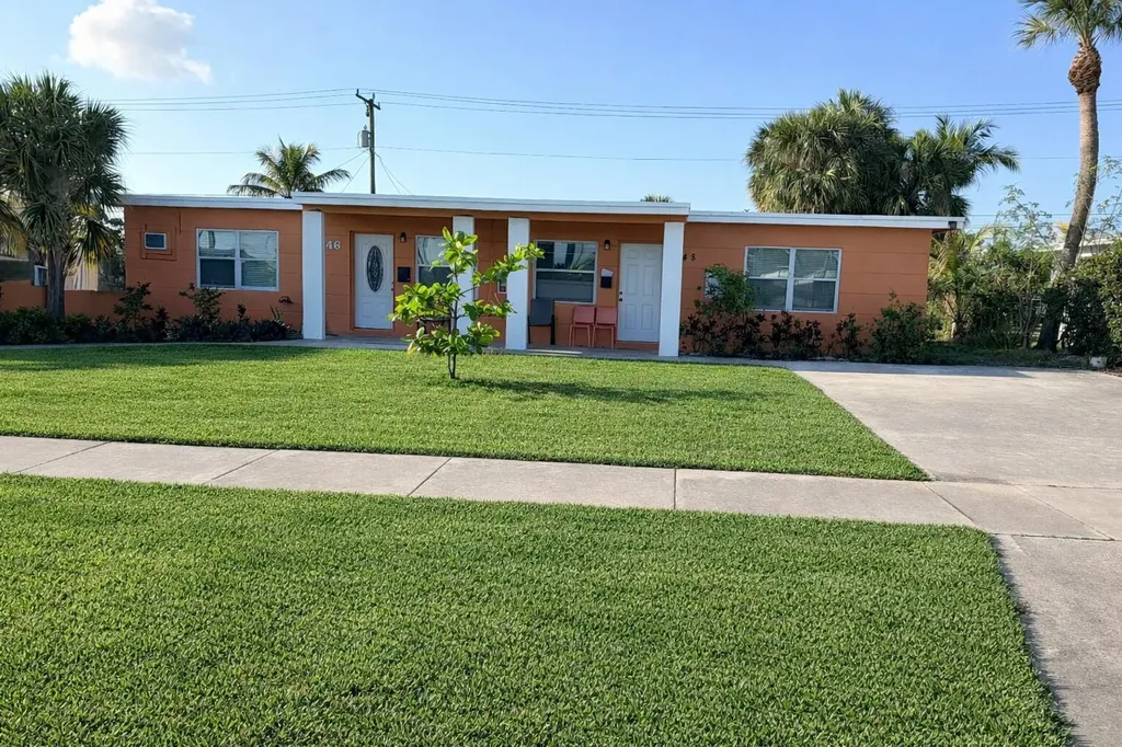 646 Bayberry Drive West Palm Beach FL 33403