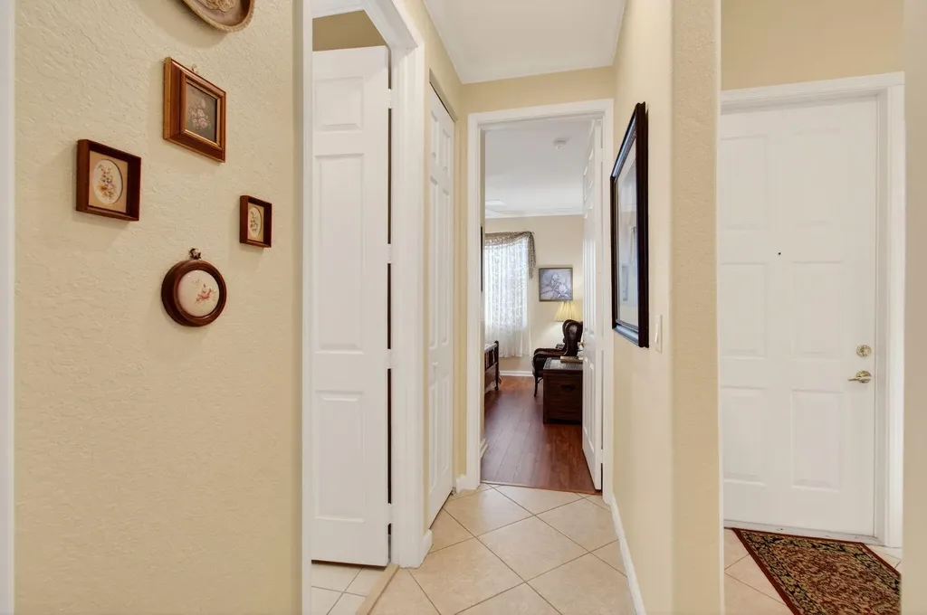 9692 Sandpiper Lane West Palm Beach FL 33411