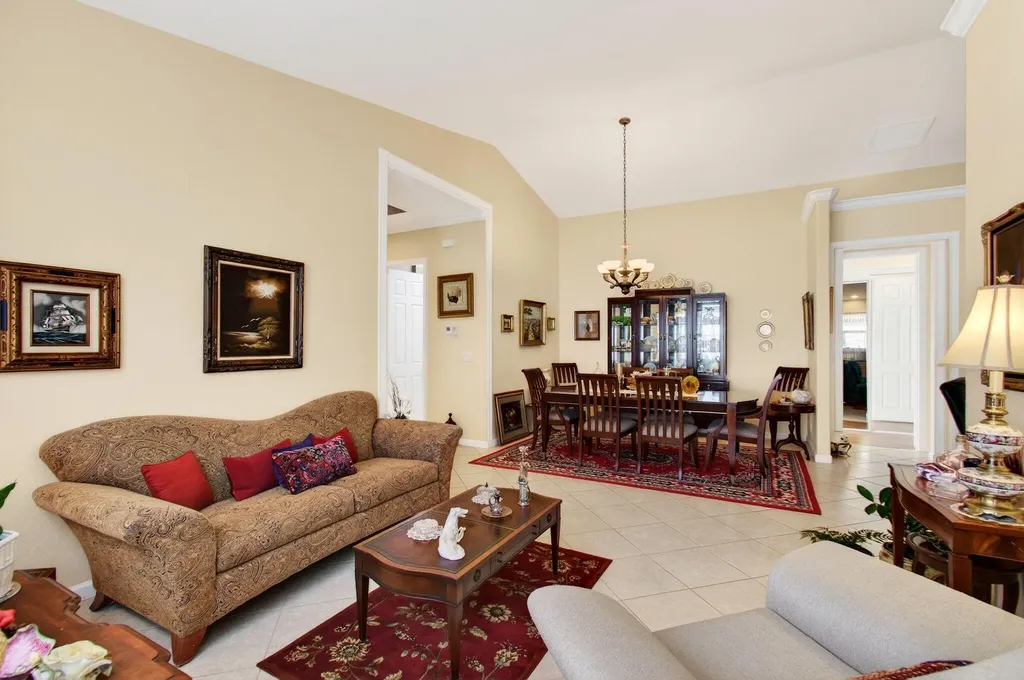9692 Sandpiper Lane West Palm Beach FL 33411