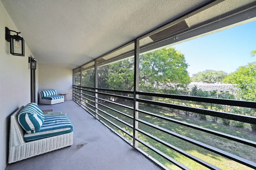 683 Dover Street Boca Raton FL 33487
