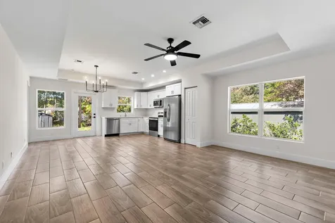 3003 SE Fairmont Street Stuart FL 34997