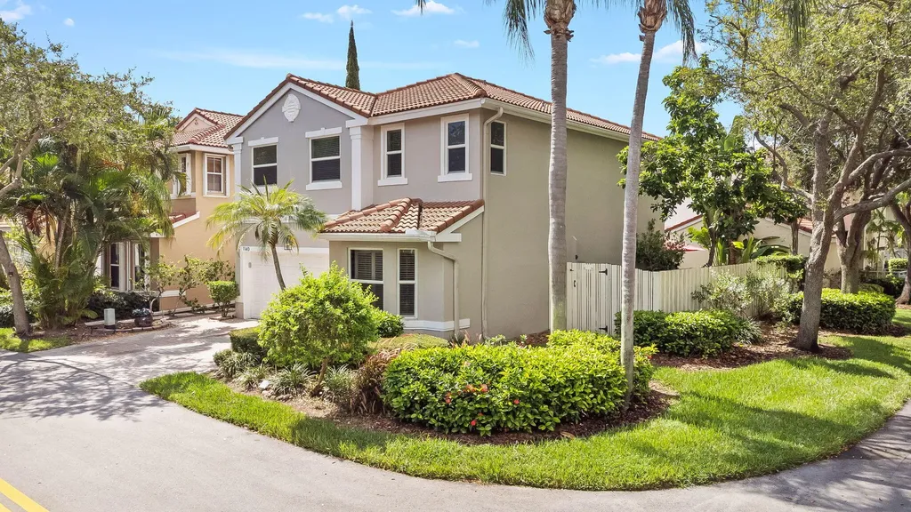 1140 Linden Street Hollywood FL 33019