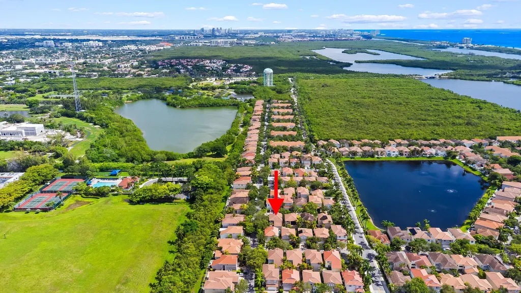 1140 Linden Street Hollywood FL 33019