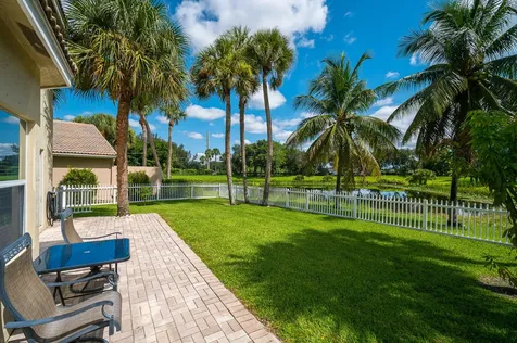 8122 Palm Gate Drive Boynton Beach FL 33436