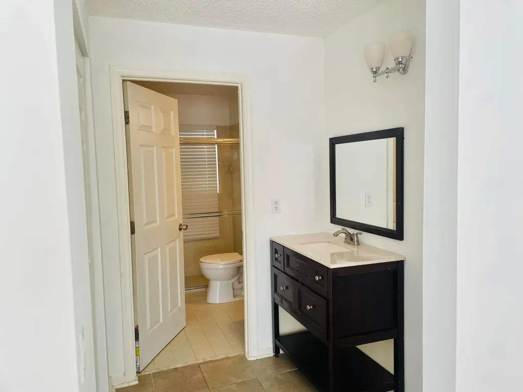7093 Middlebury Drive Boynton Beach FL 33436
