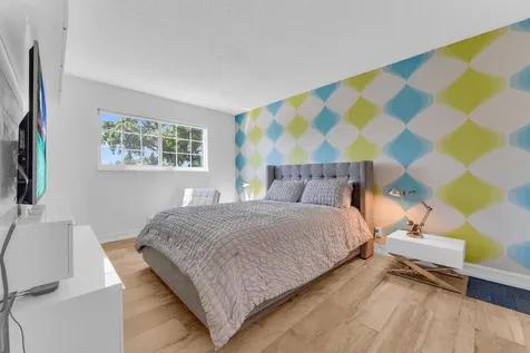 3004 NE 5th Terrace Wilton Manors FL 33334