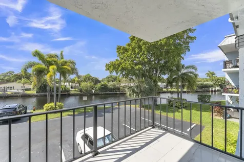 3004 NE 5th Terrace Wilton Manors FL 33334