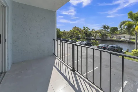 3004 NE 5th Terrace Wilton Manors FL 33334