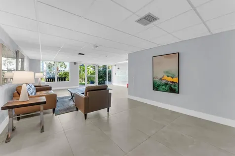 3004 NE 5th Terrace Wilton Manors FL 33334