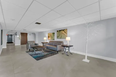 3004 NE 5th Terrace Wilton Manors FL 33334