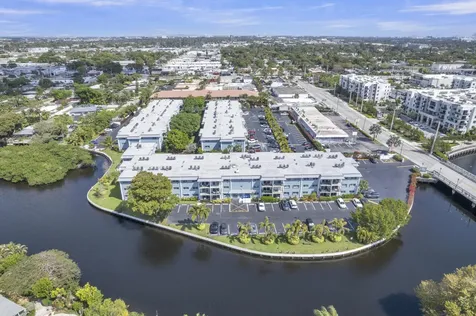 3004 NE 5th Terrace Wilton Manors FL 33334