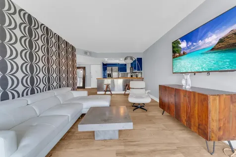 3004 NE 5th Terrace Wilton Manors FL 33334