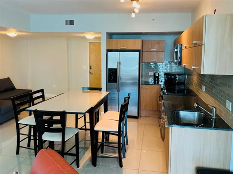 350 S Miami Avenue Miami FL 33130