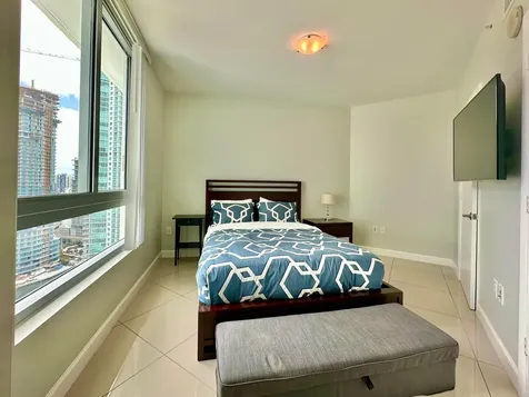 350 S Miami Avenue Miami FL 33130