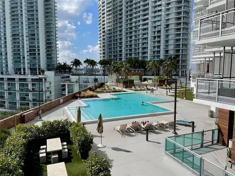 350 S Miami Avenue Miami FL 33130