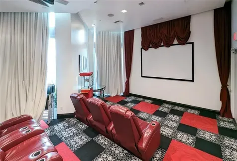 350 S Miami Avenue Miami FL 33130