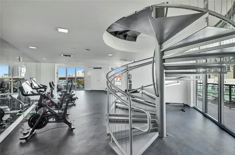 350 S Miami Avenue Miami FL 33130