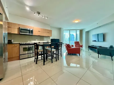 350 S Miami Avenue Miami FL 33130