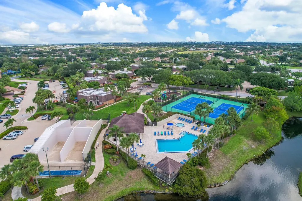 1940 19th Court Jupiter FL 33477