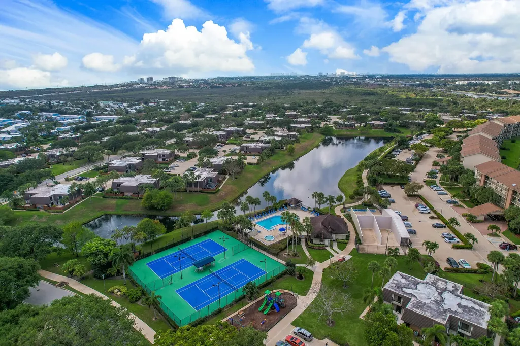 1940 19th Court Jupiter FL 33477