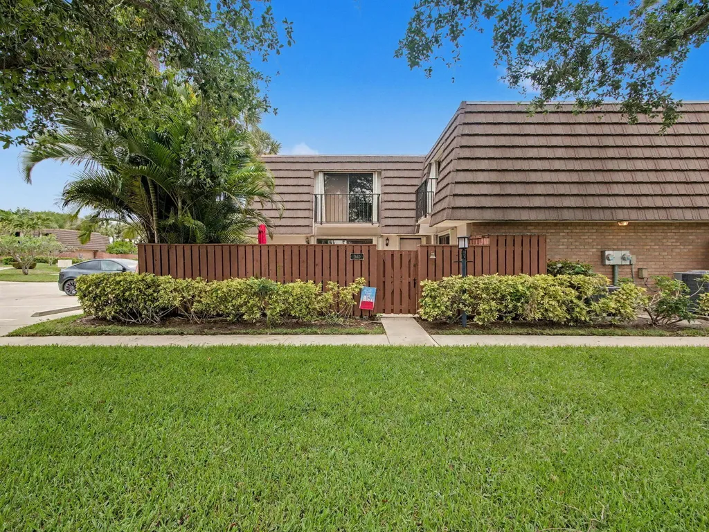 1940 19th Court Jupiter FL 33477