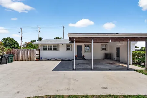 1004 N A Street Lake Worth Beach FL 33460