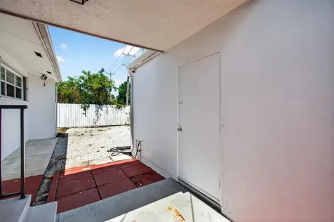 1004 N A Street Lake Worth Beach FL 33460