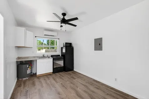 1004 N A Street Lake Worth Beach FL 33460