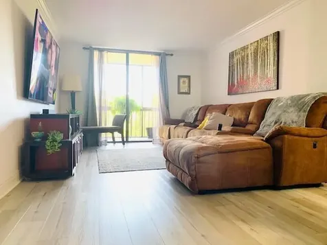 737 SE 1st Way Deerfield Beach FL 33441