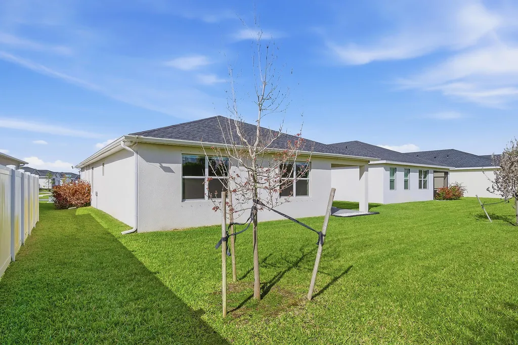 8558 Dahlia Circle Port St Lucie FL 34986