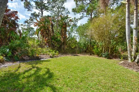 9005 Pumpkin Ridge Port St Lucie FL 34986