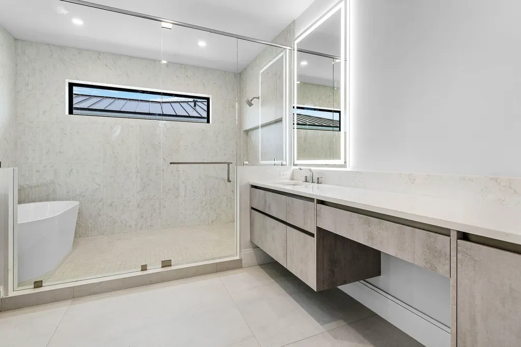 207 SE 5th Street Delray Beach FL 33483