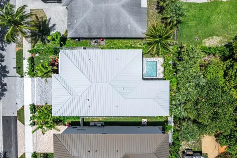 207 SE 5th Street Delray Beach FL 33483