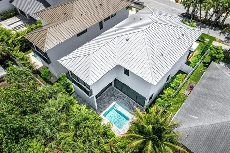 207 SE 5th Street Delray Beach FL 33483