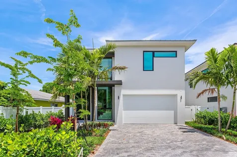 207 SE 5th Street Delray Beach FL 33483