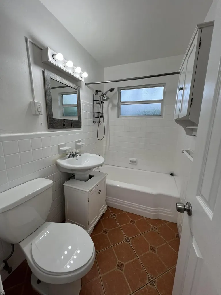 311 Inlet Way Palm Beach Shores FL 33404