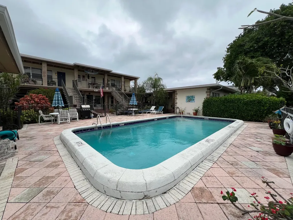 311 Inlet Way Palm Beach Shores FL 33404