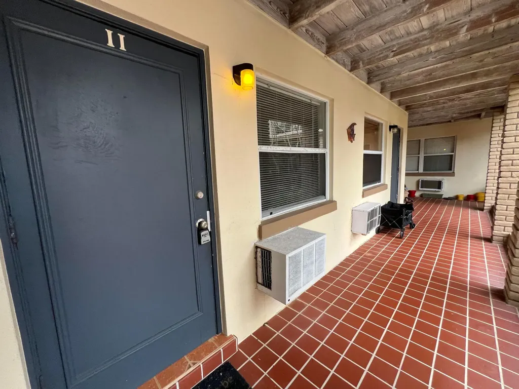 311 Inlet Way Palm Beach Shores FL 33404