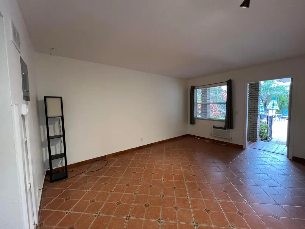 311 Inlet Way Palm Beach Shores FL 33404