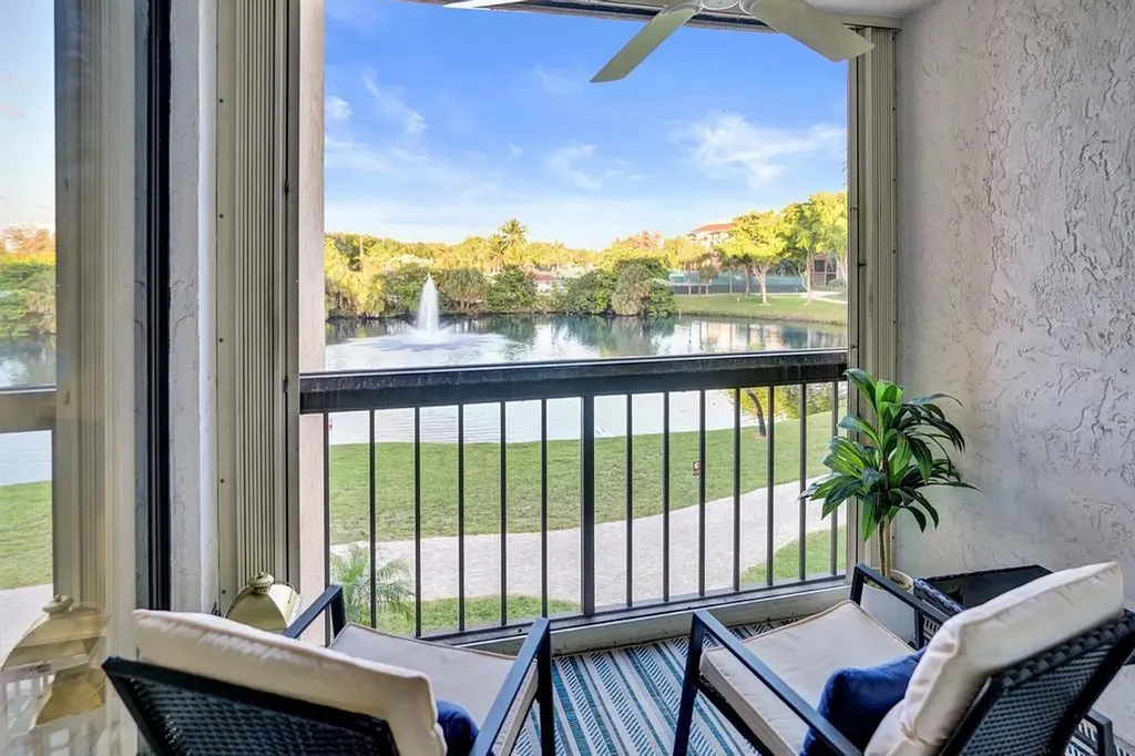 2455 Lindell Boulevard Delray Beach FL 33444