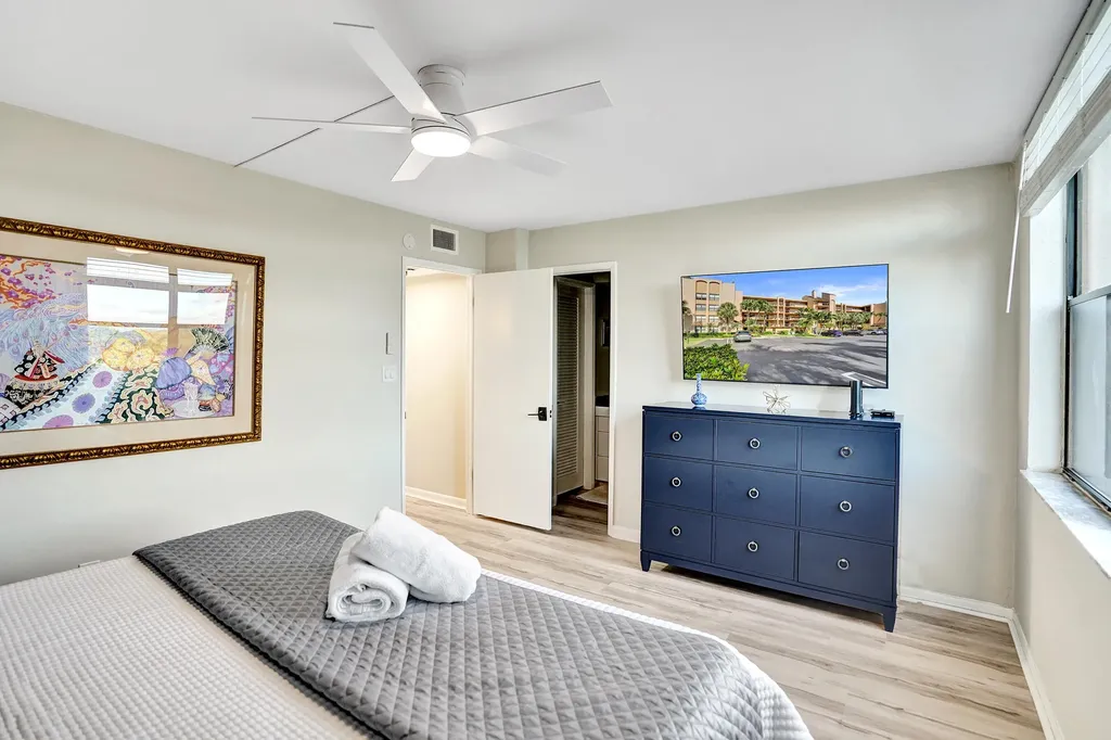 2455 Lindell Boulevard Delray Beach FL 33444