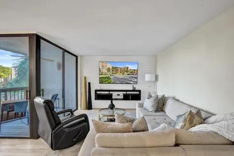2455 Lindell Boulevard Delray Beach FL 33444