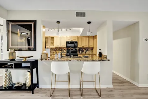 2455 Lindell Boulevard Delray Beach FL 33444