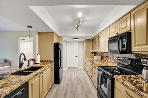 2455 Lindell Boulevard Delray Beach FL 33444