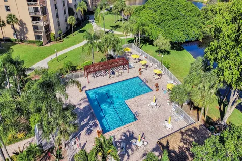 2455 Lindell Boulevard Delray Beach FL 33444
