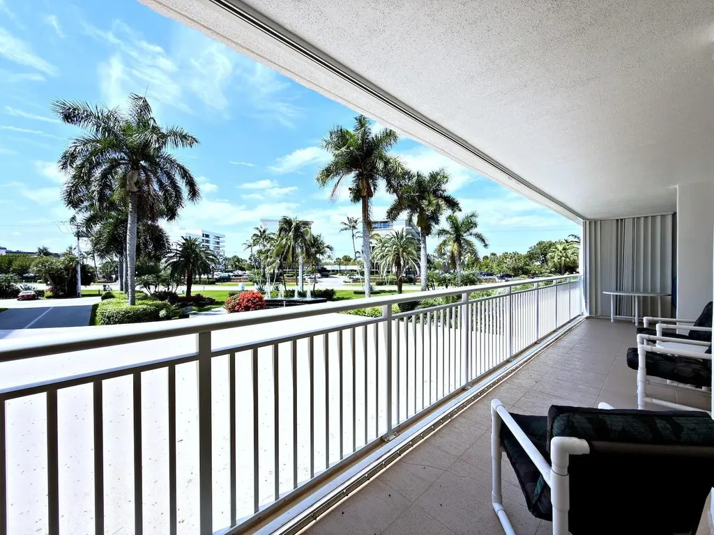 3546 S Ocean Boulevard South Palm Beach FL 33480